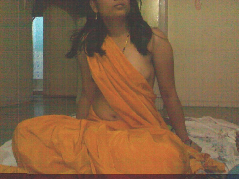16P Horny Desi females posing 