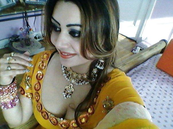 20P Desi aunties 4