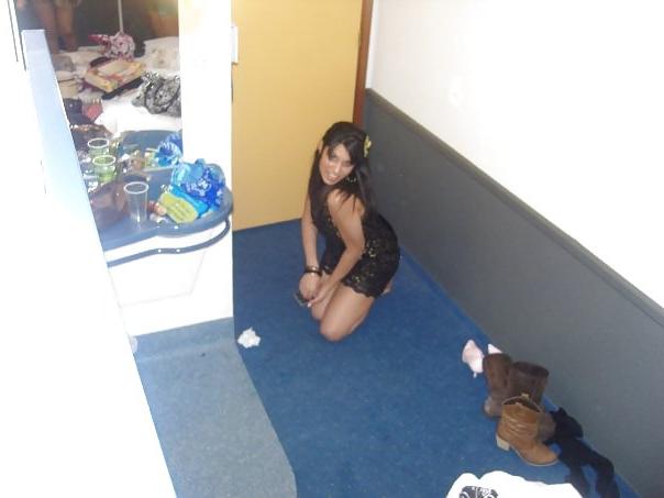 14P Uk desi sluts which one would you fuck? and how ??