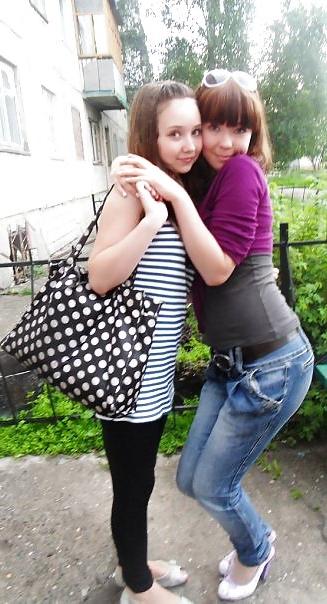 25P Russian lesbians