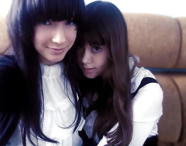 25P Russian lesbians
