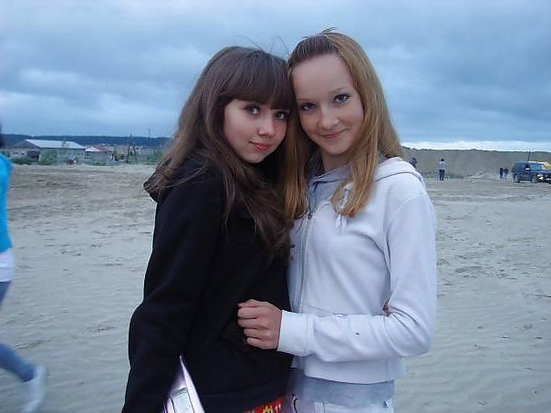 25P Russian lesbians