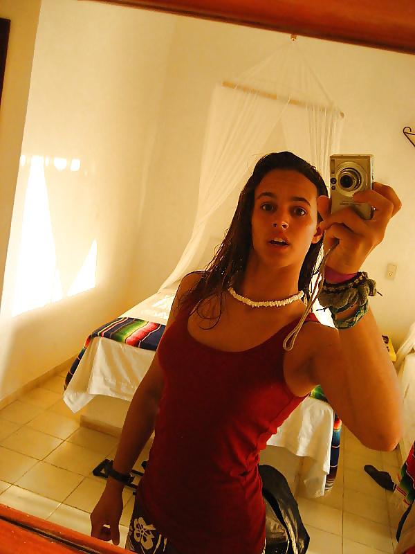 19P Surfer girl jessica