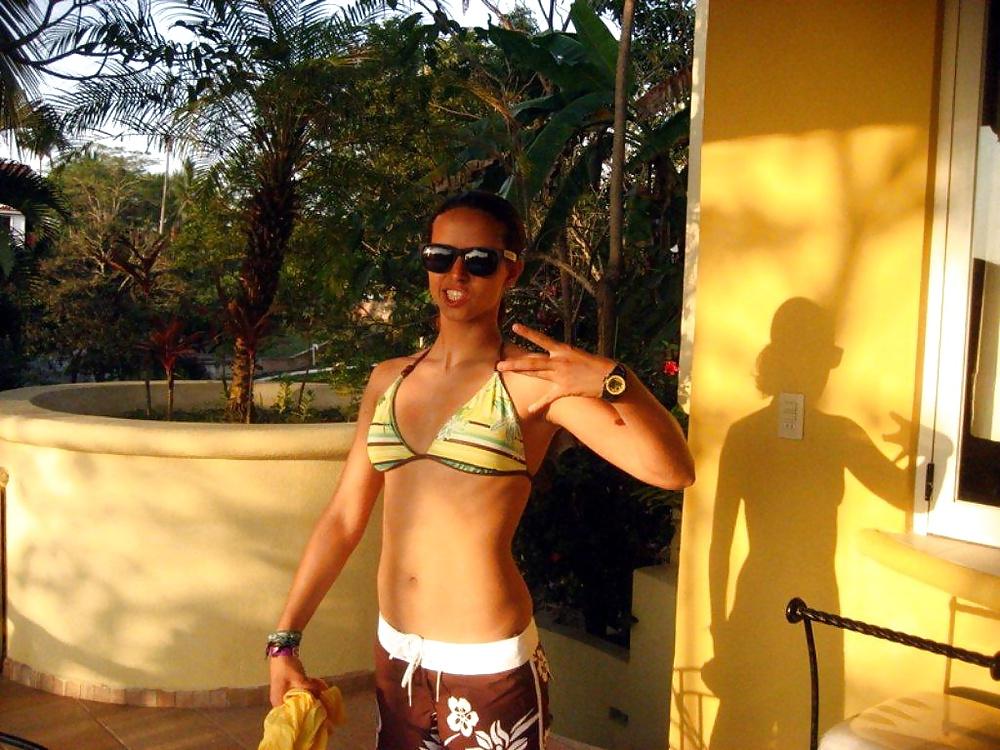 19P Surfer girl jessica