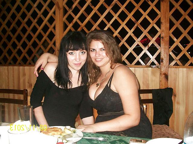 18P Busty Russian Woman 1442