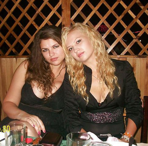 18P Busty Russian Woman 1442