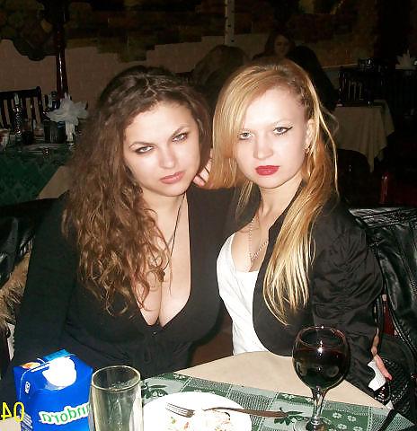 18P Busty Russian Woman 1442