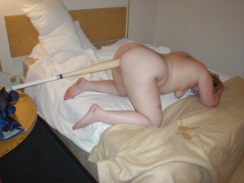 15P Wide open pussy
