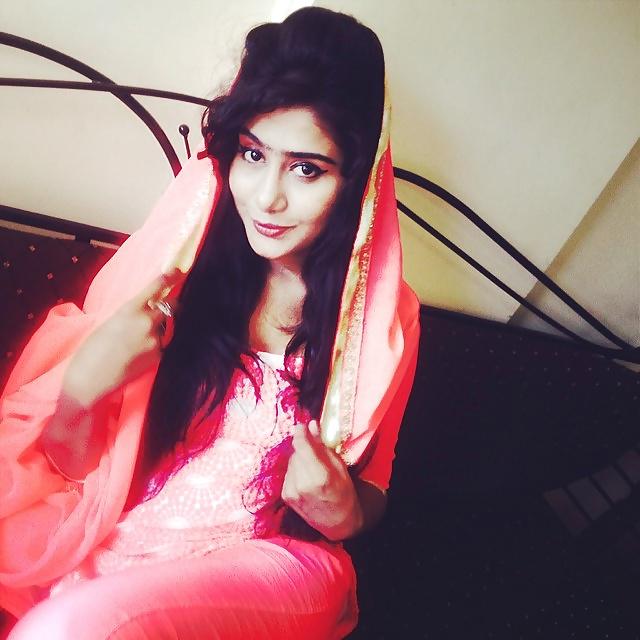 21P Smash or pass this desi