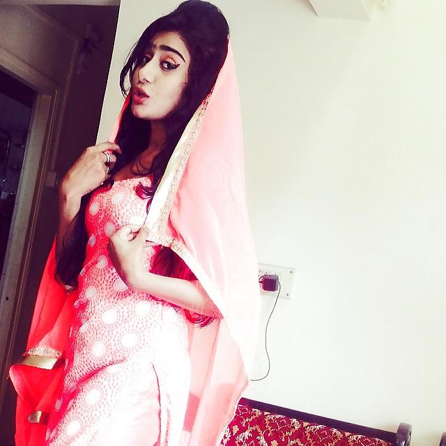 21P Smash or pass this desi