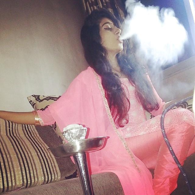 21P Smash or pass this desi