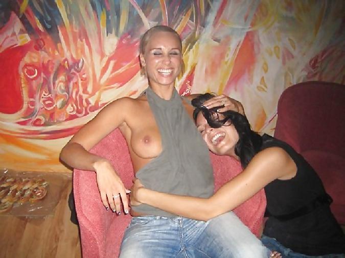 25P Downblouse and Nipple Slips 32