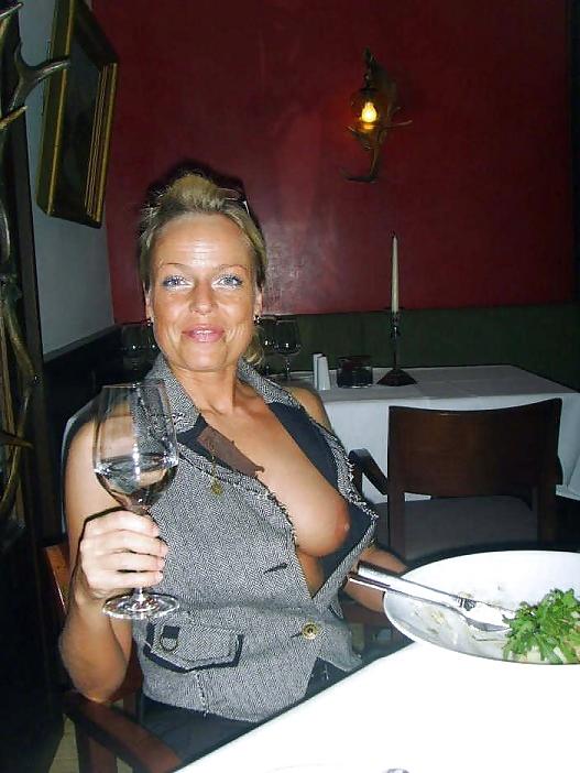 25P Downblouse and Nipple Slips 32