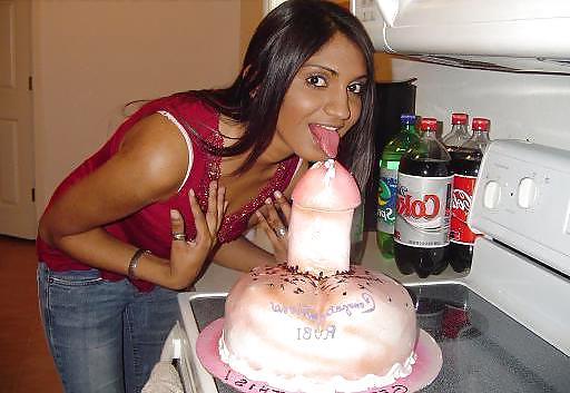 25P Good Desi Girls