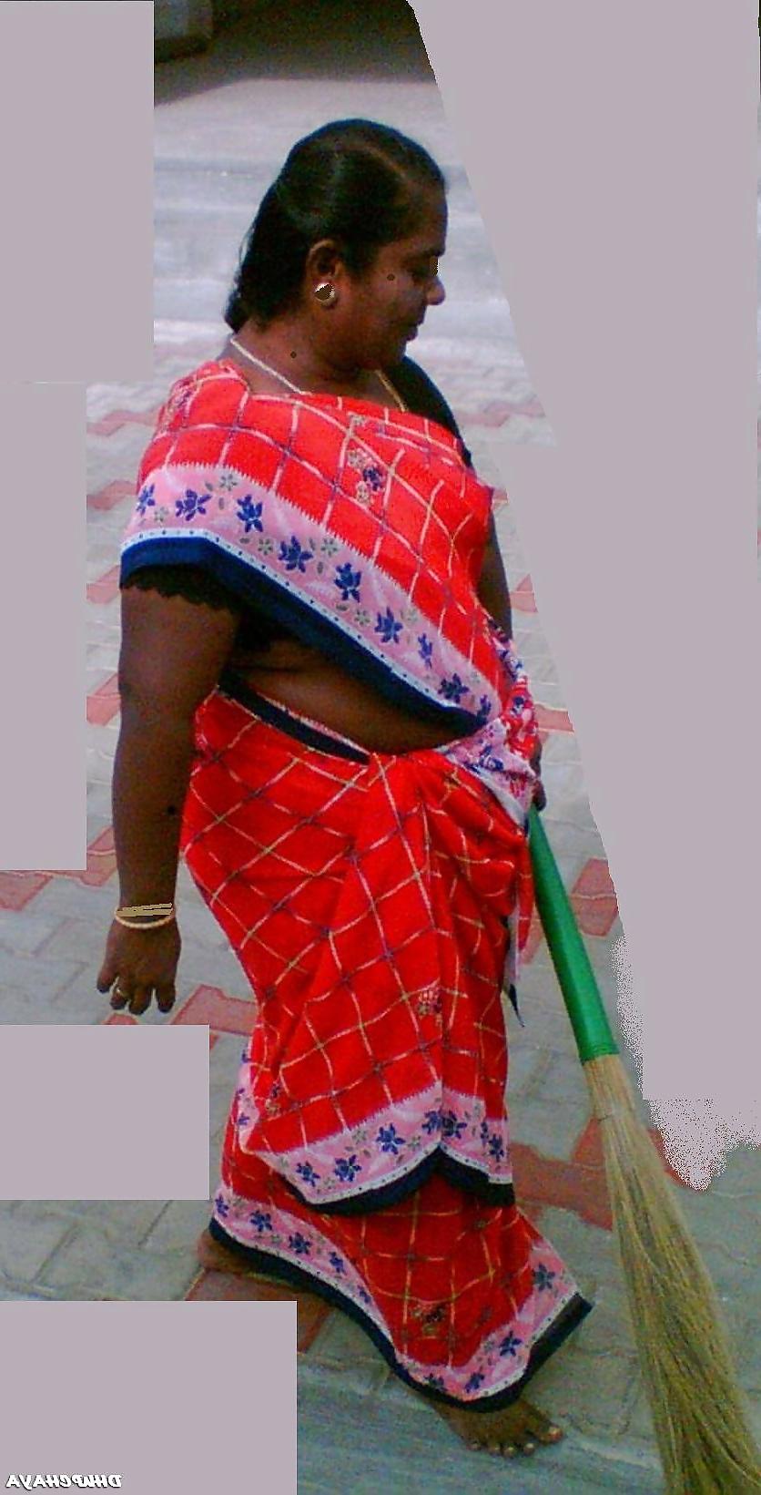 17P Desi aunty Back side Vew