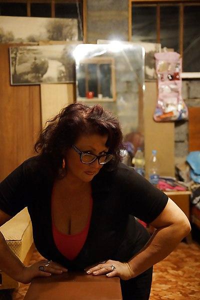 22P Busty Russian Woman 1468