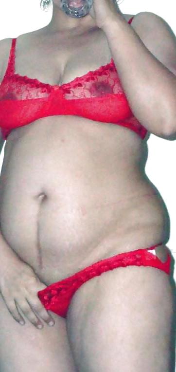 16P Very sexy Desi muture woman