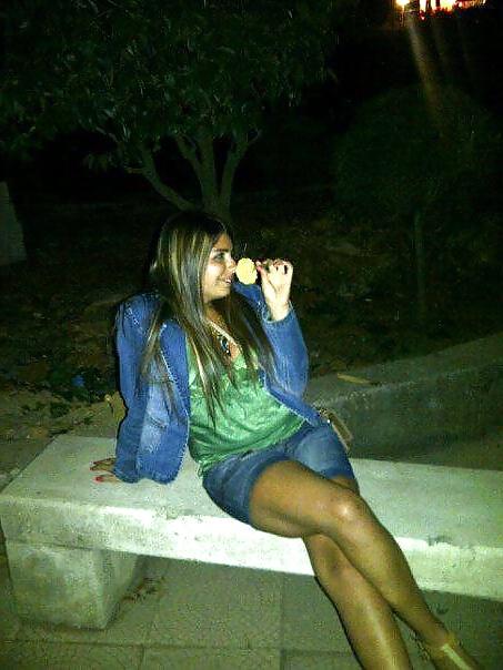 17P Arab Woman 208