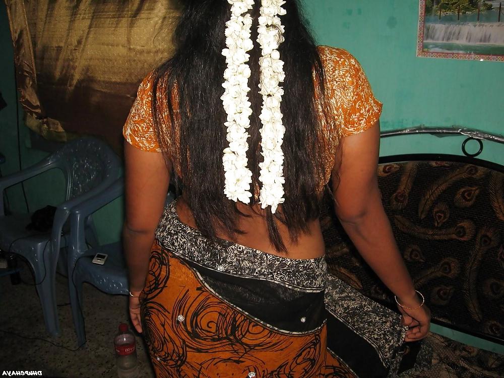 25P REAL DESI MATURE AUNTY 2