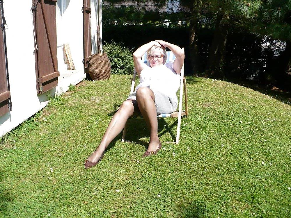 25P Mature Beauty - Annick 13