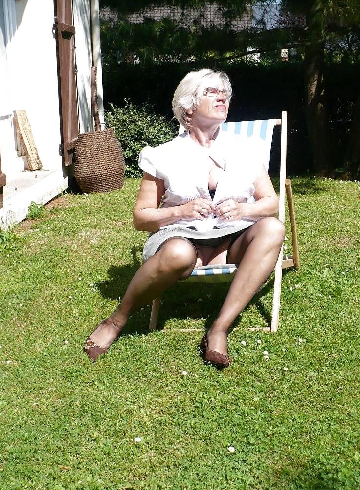 25P Mature Beauty - Annick 13