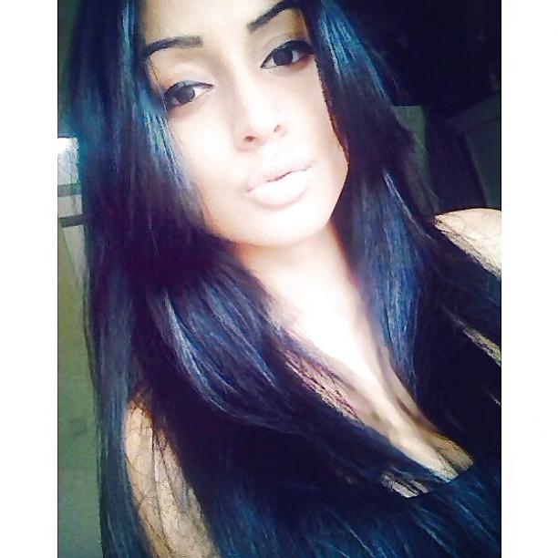 25P Desi slut from HOLLAND.
