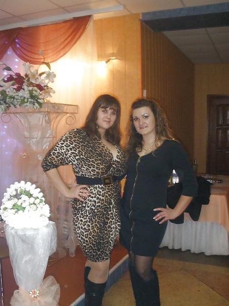 21P Busty Russian Woman 1639