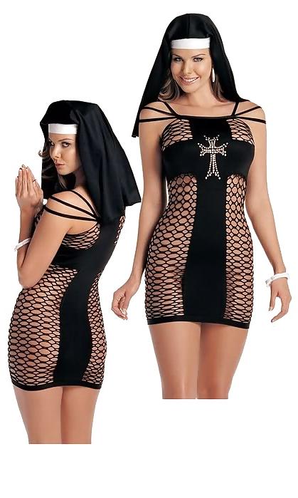 25P WHORE NUNS