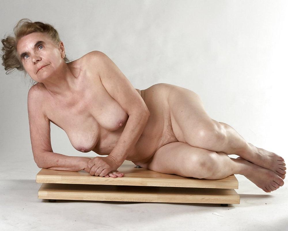 25P Mature Beauty - Vera