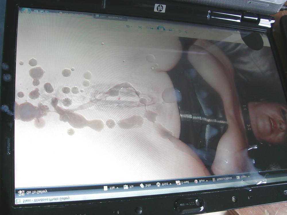 21P Milfjess gets Tossertim's spunkload on her cunt