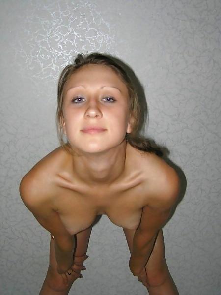 25P Naked Girl