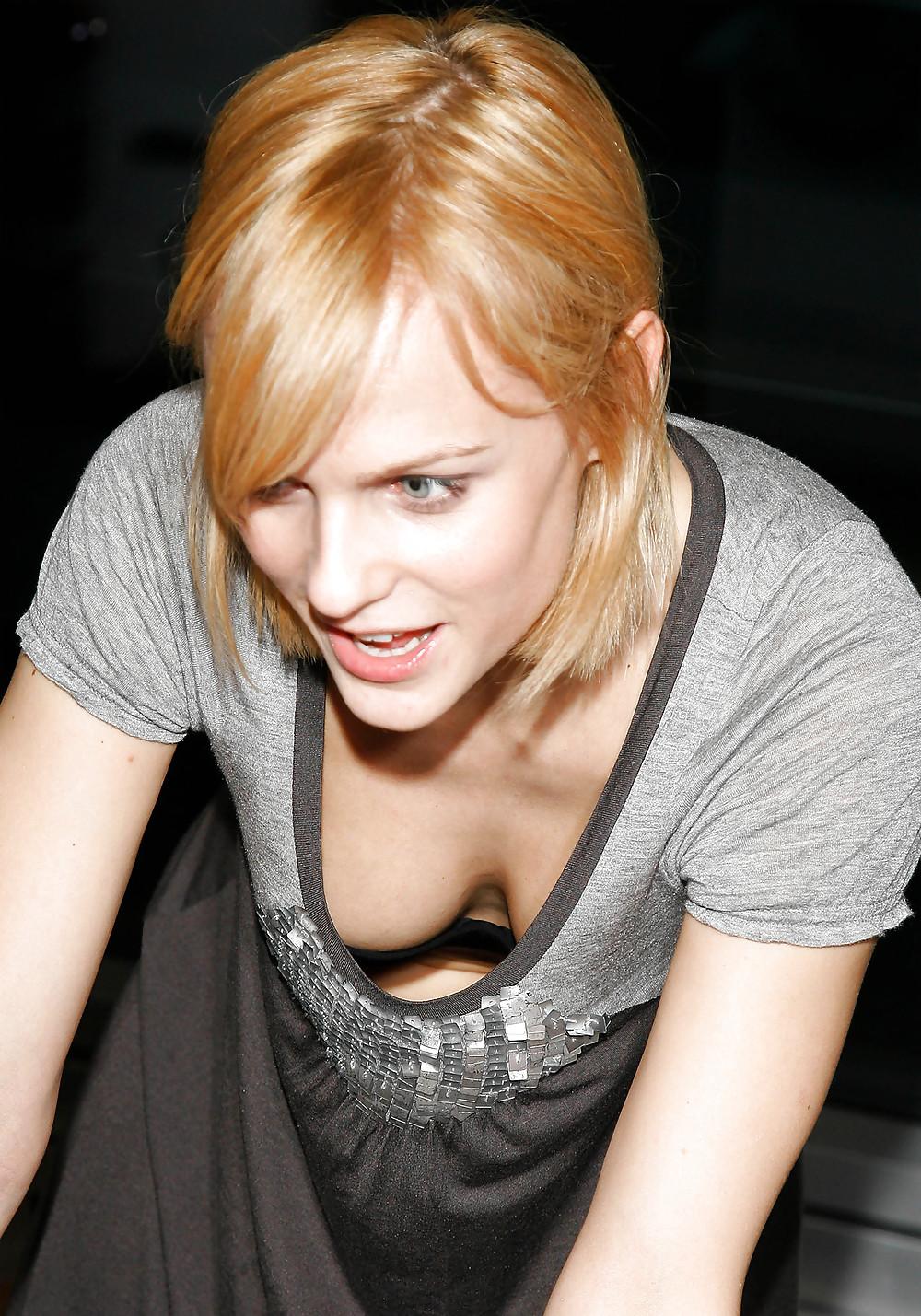 25P Downblouse