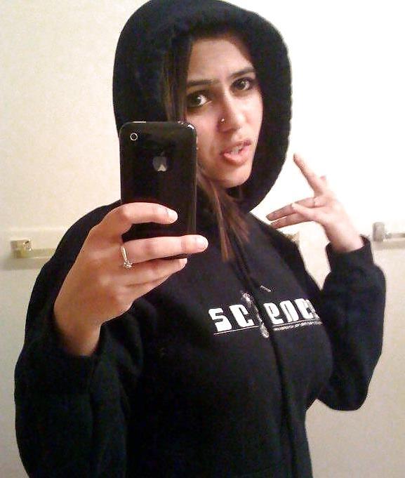 25P Self sHOT