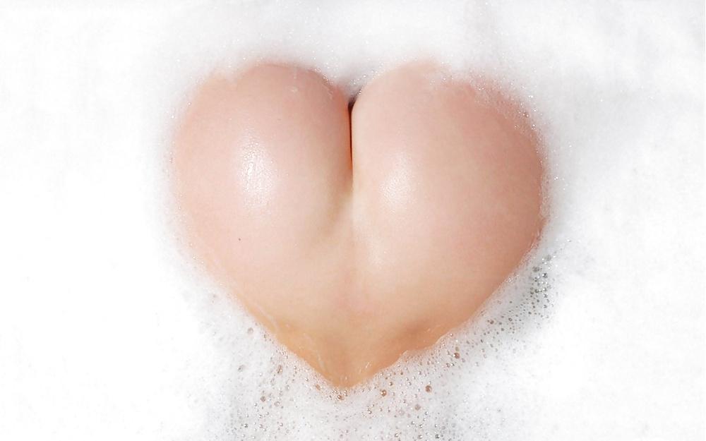 25P Happy Valentine's Day Heart-Shaped Asses Collection