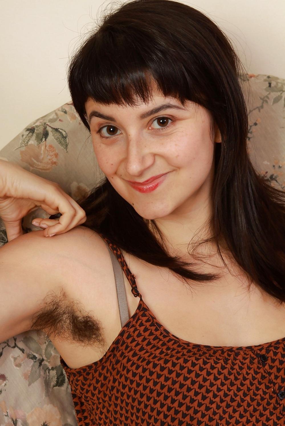 25P Hairy Armpits - Altaira a real beauty