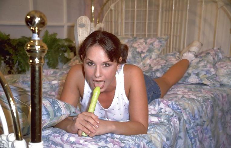 25P Busty Amateur Jocylynn