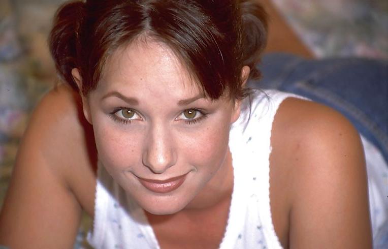 25P Busty Amateur Jocylynn