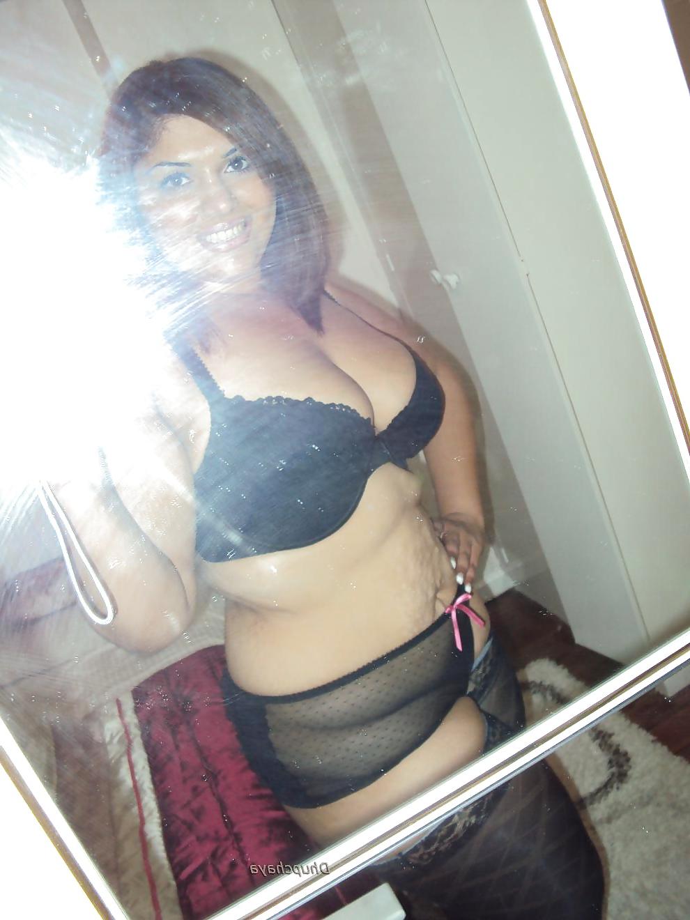 23P Very hot and sexy Desi horny girl