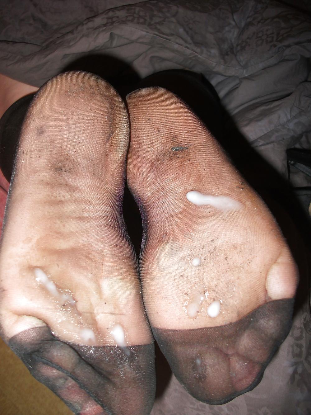 6P Footjob et ejac sur mi bas voile