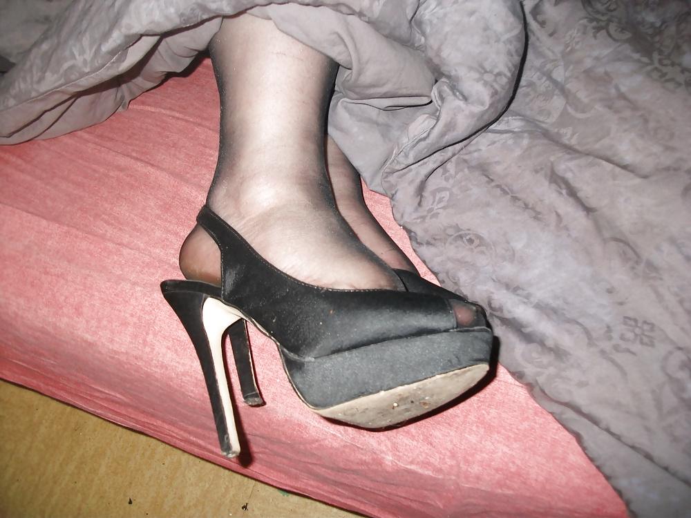 6P Footjob et ejac sur mi bas voile