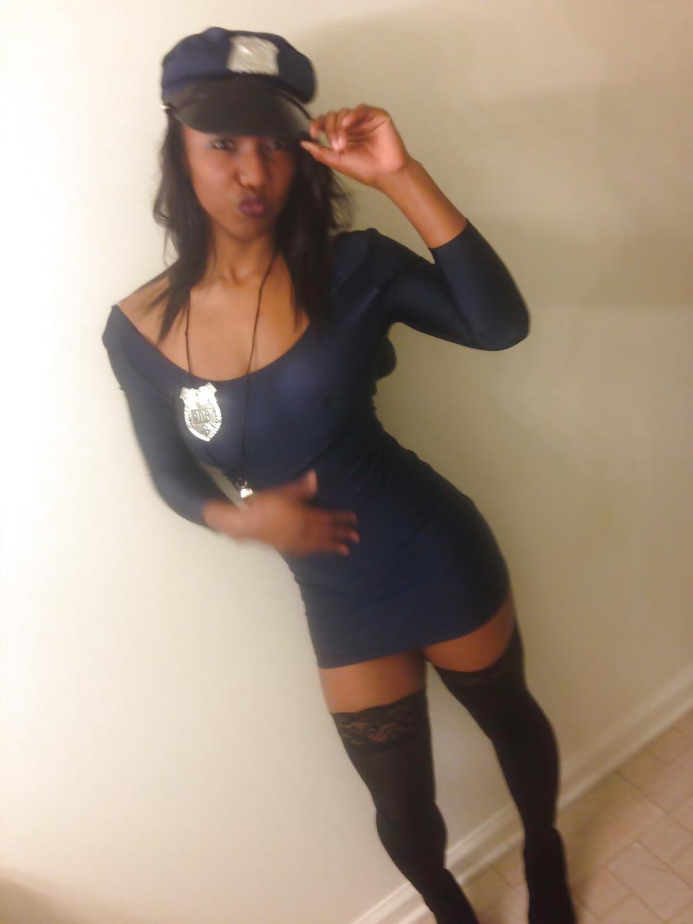 10P IG hottie with a bunch of pics with see through clothes