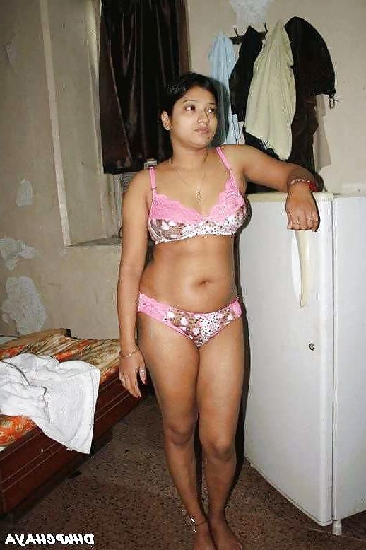 18P HOT DESI GIRL NUDE