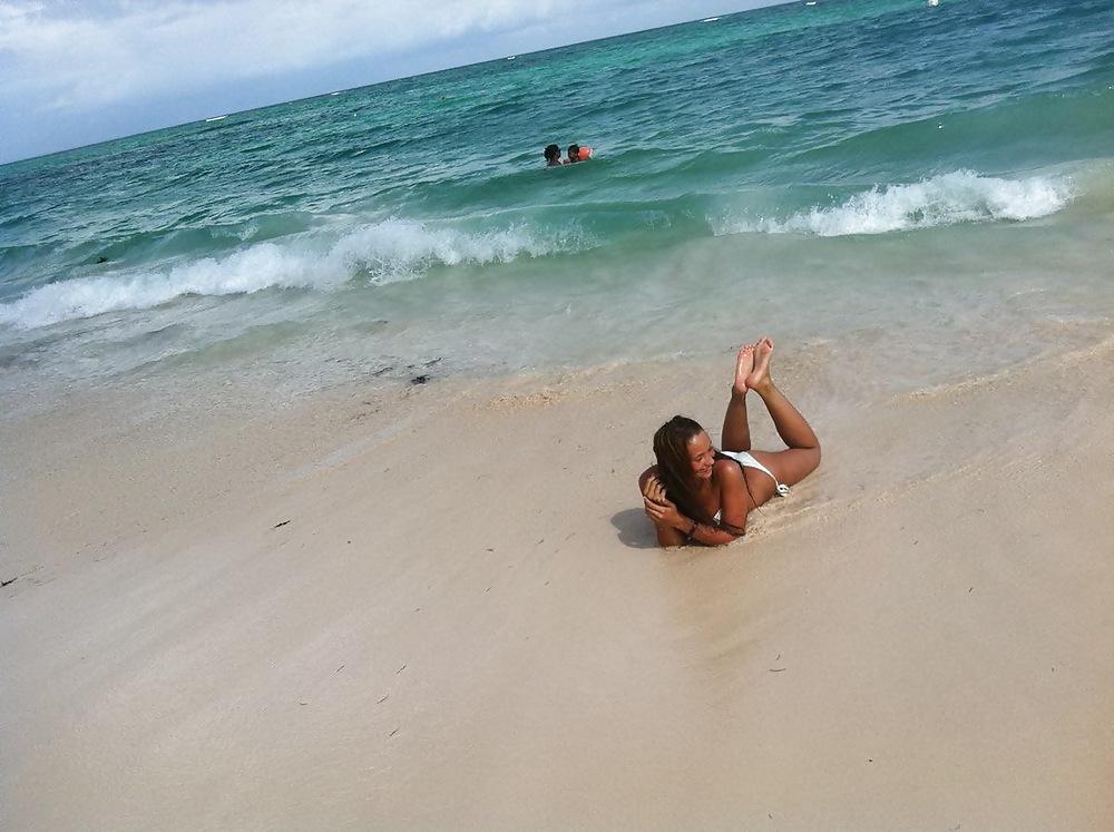 25P Teen on Vacation (25)