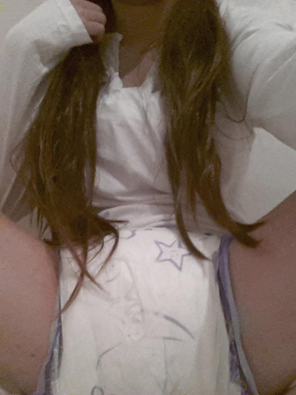 8P Teen Diaper Girl