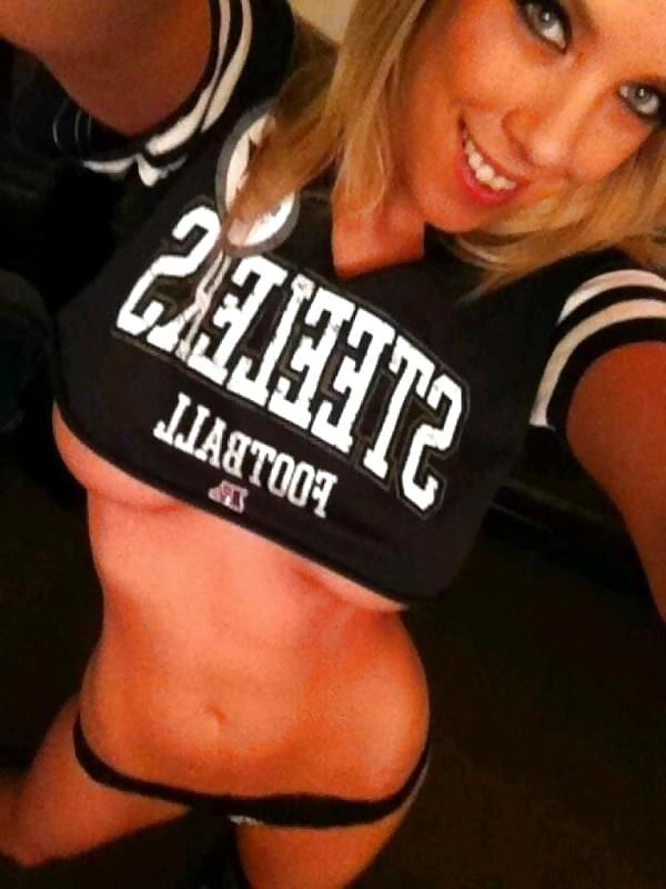 25P Self Pics - Hot Amateurs - vol 16!