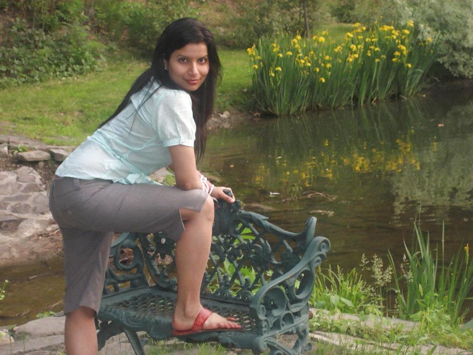25P Fuck these desi bitches