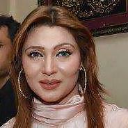 25P Desi milf khshbo