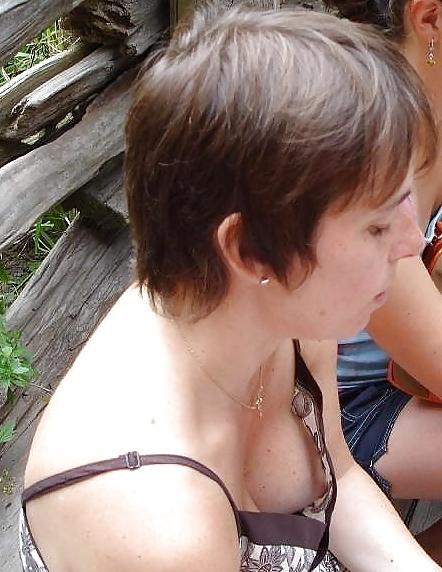 17P Accidental Downblouse