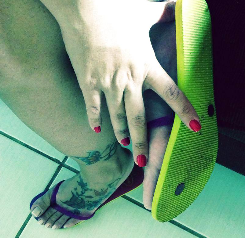 25P Ada Havaianas Flat