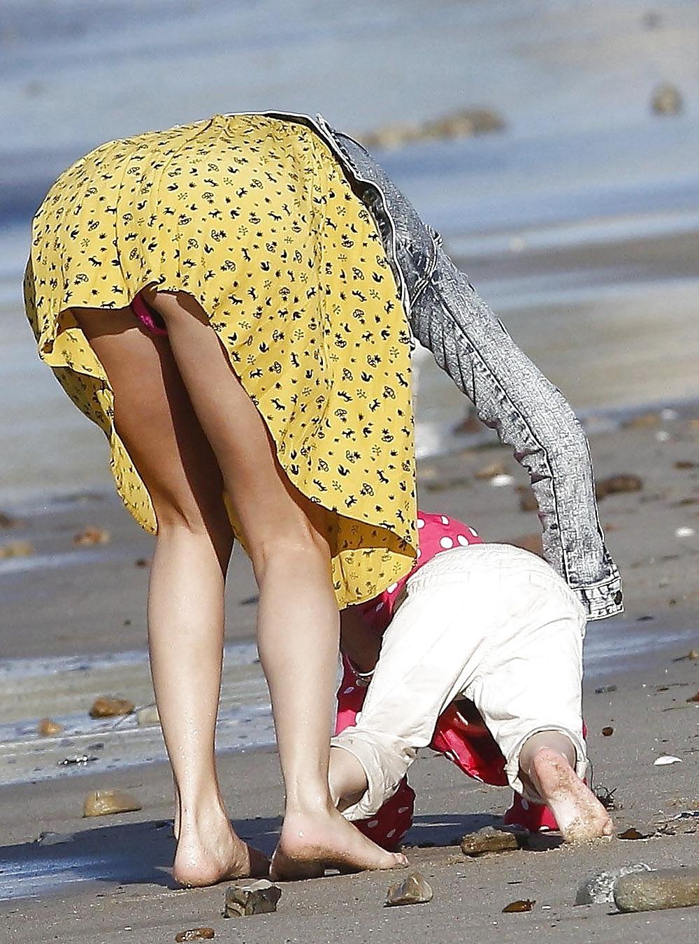25P Selena Gomez - perfect Ass compilation